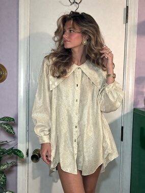 Vintage 80's Czavra Gold Satin Blouse Oversized Collar Women's Small